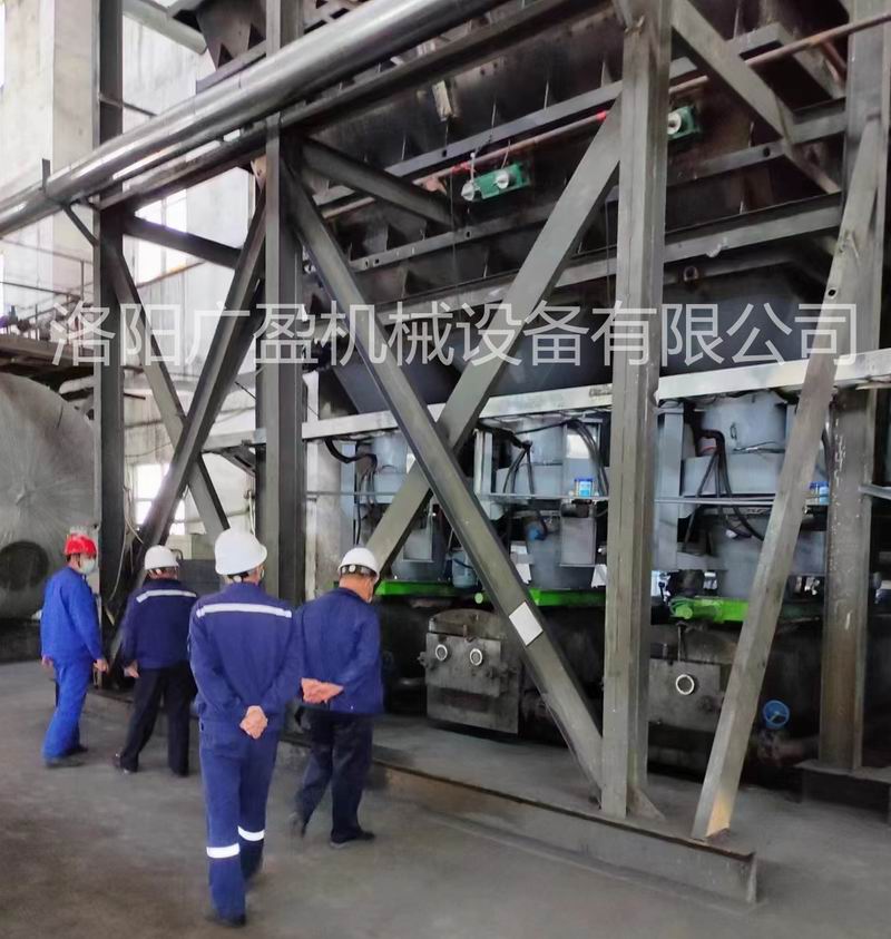 府谷項目煤倉清堵機安裝調試完成，運行良好！